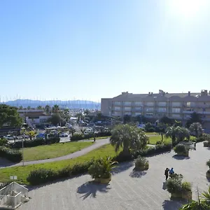 https://studio-a.fr-provencehotel.com